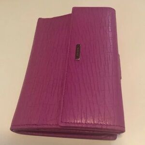 Authentic Made In Italy Gucci La Cura Del Prodotto Wallet